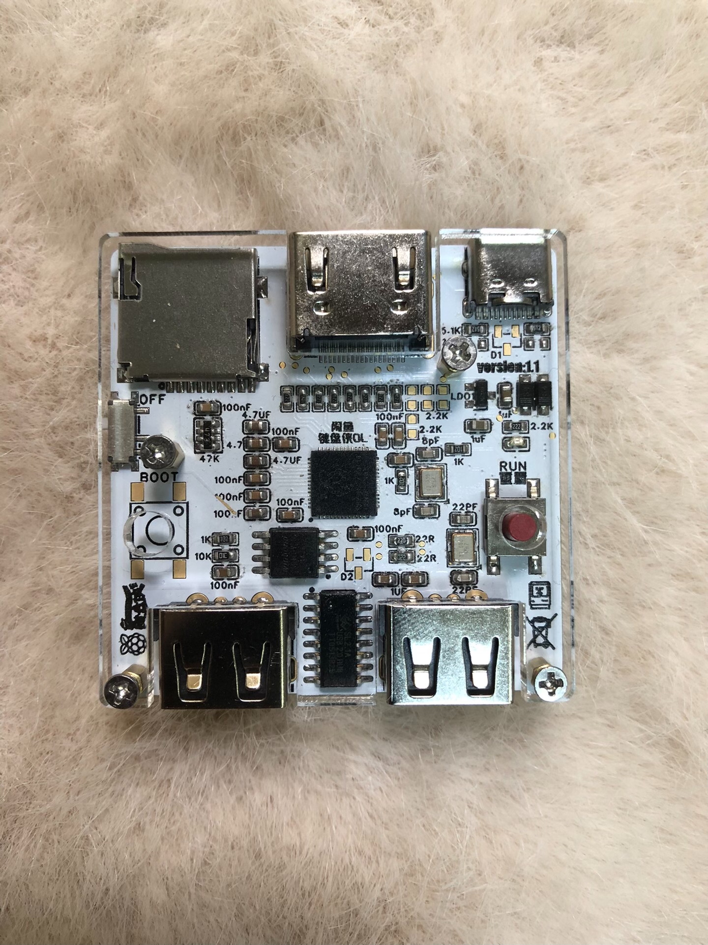 Retro Mini Macintosh 128K Pock – Retro Gaming Hub recenzja i cena